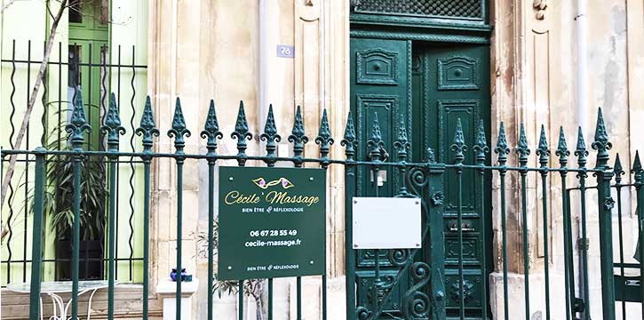 devanture salon de massage Cécile Maury massage et réflexologie à Maraussan